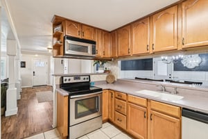 N Carroll St-S2409-017.jpg