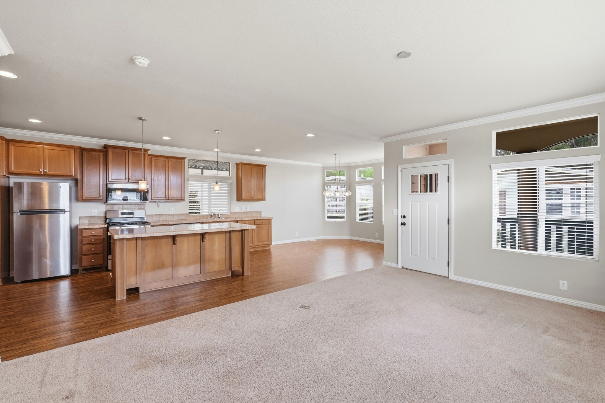 010_F8_100 N Rodeo Gulch Rd 118