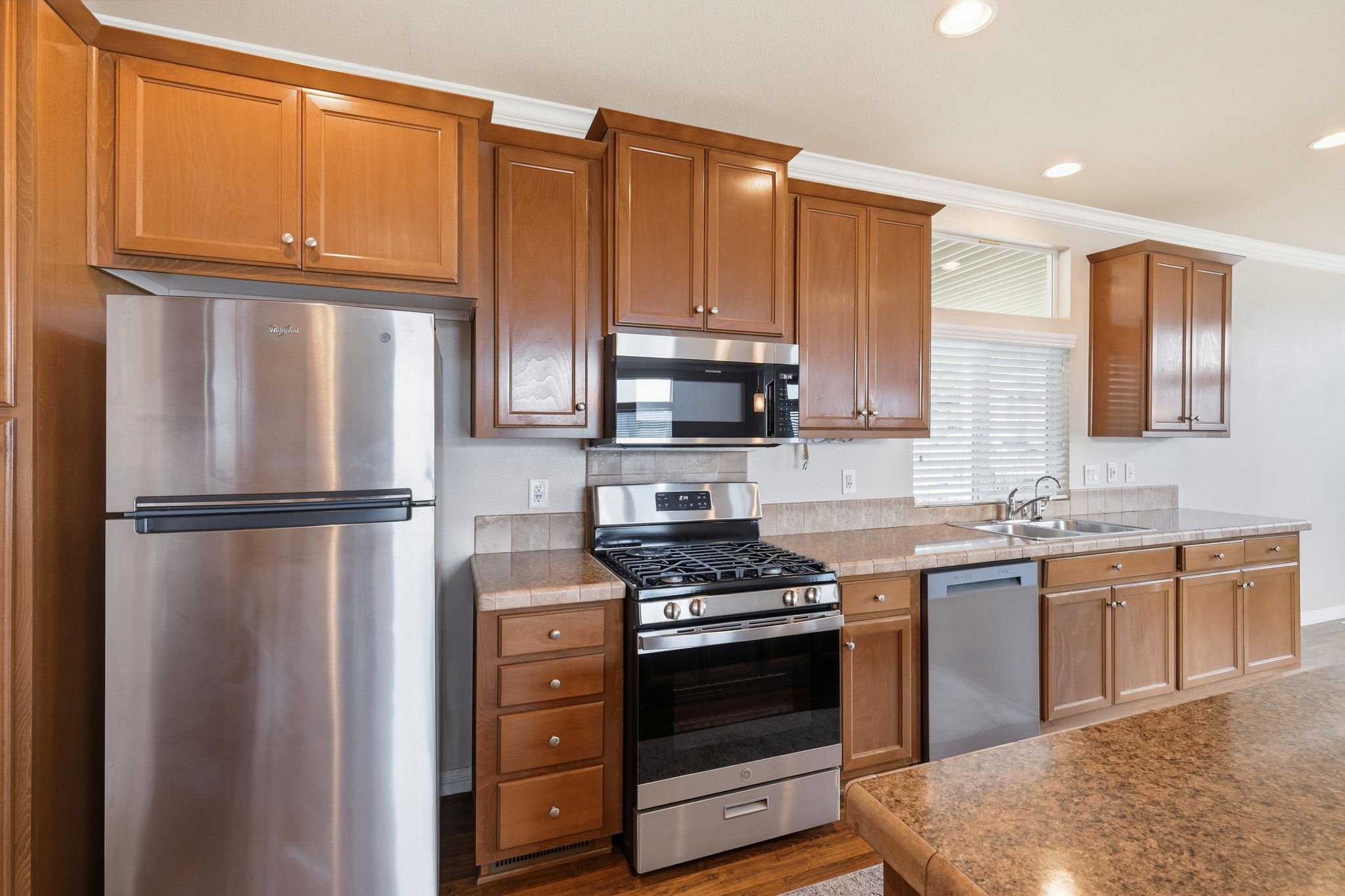 013_F8_100 N Rodeo Gulch Rd 118