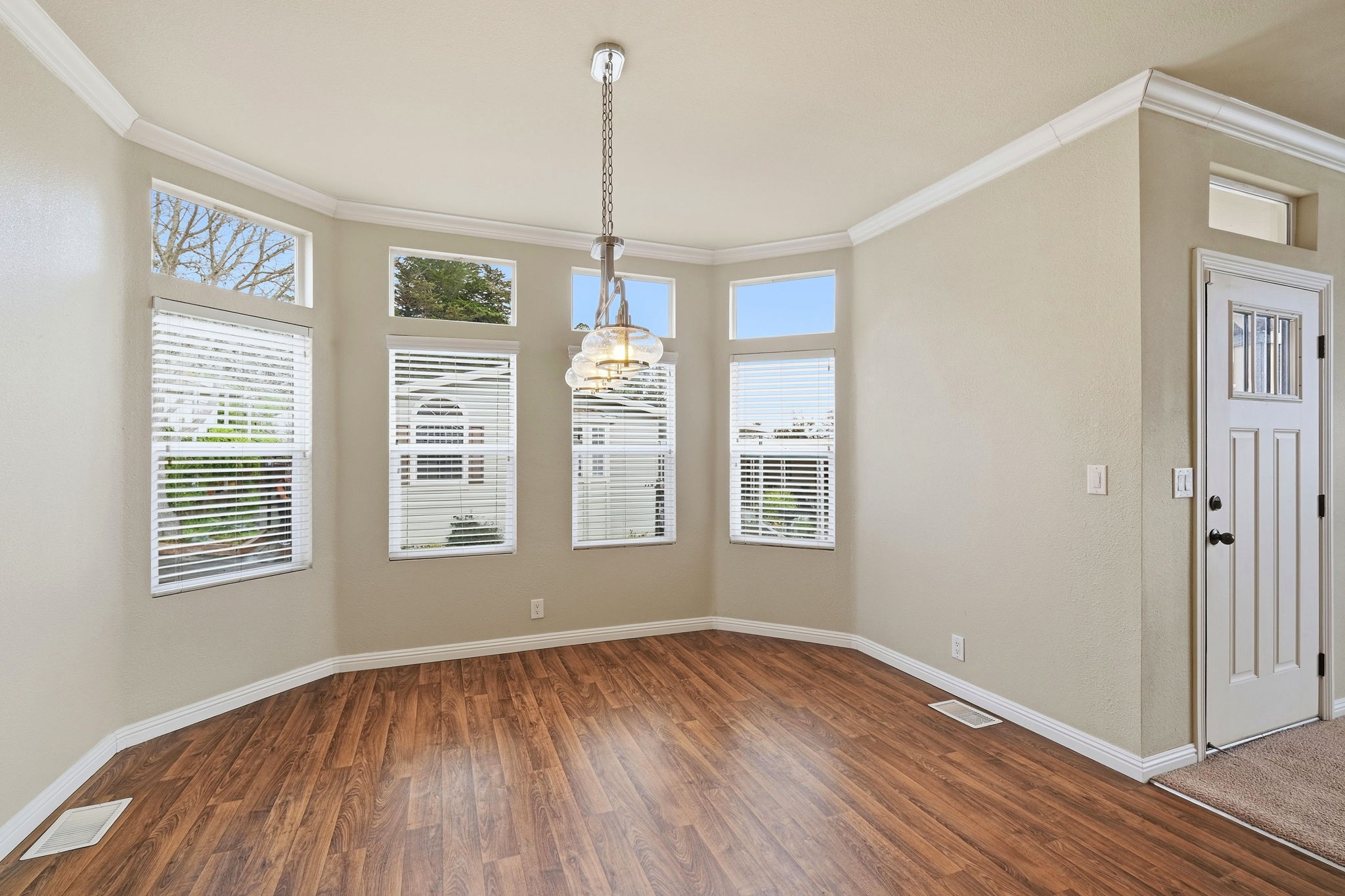 020_F8_100 N Rodeo Gulch Rd 118