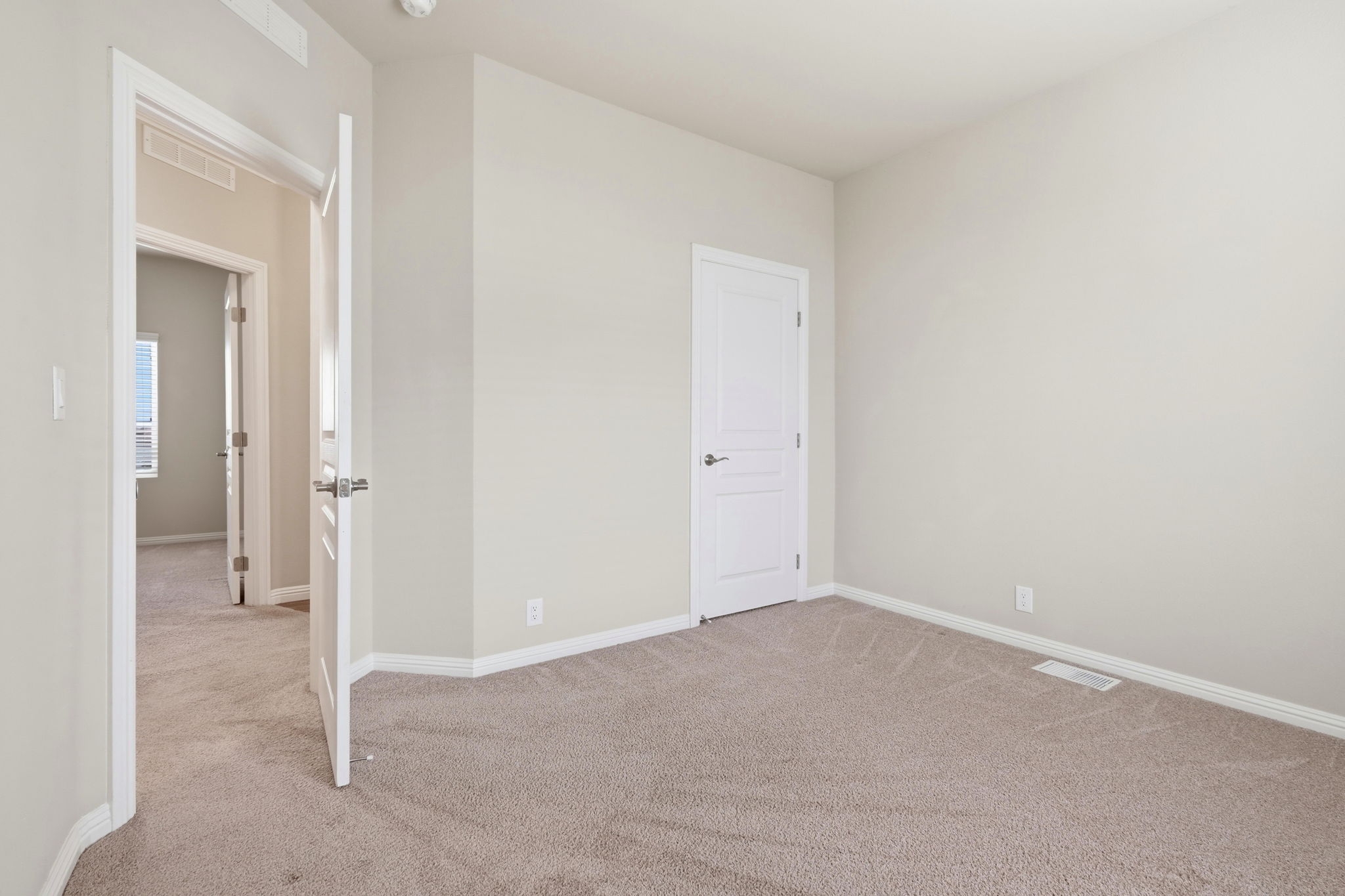 031_F8_100 N Rodeo Gulch Rd 118