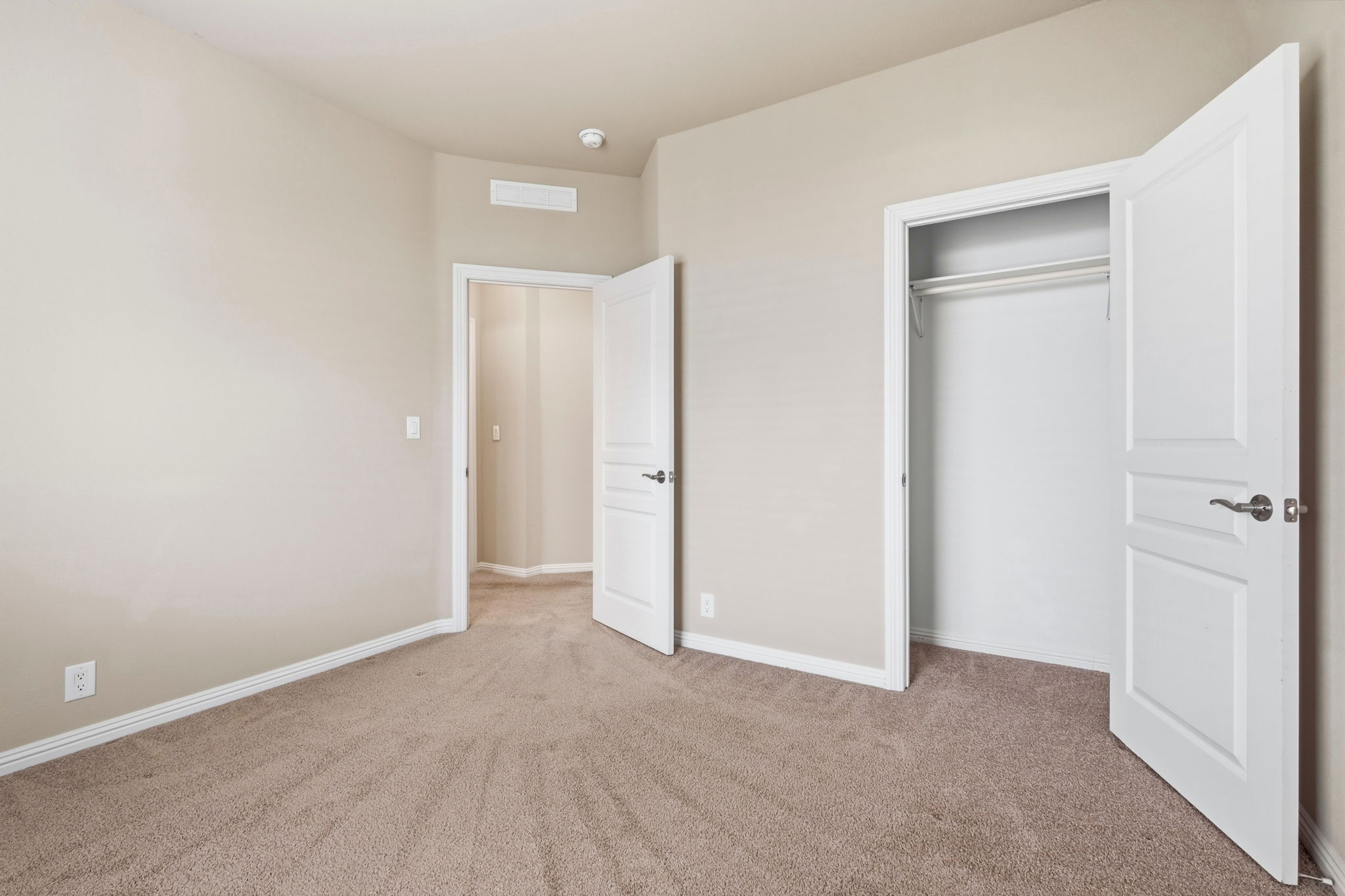 032_F8_100 N Rodeo Gulch Rd 118