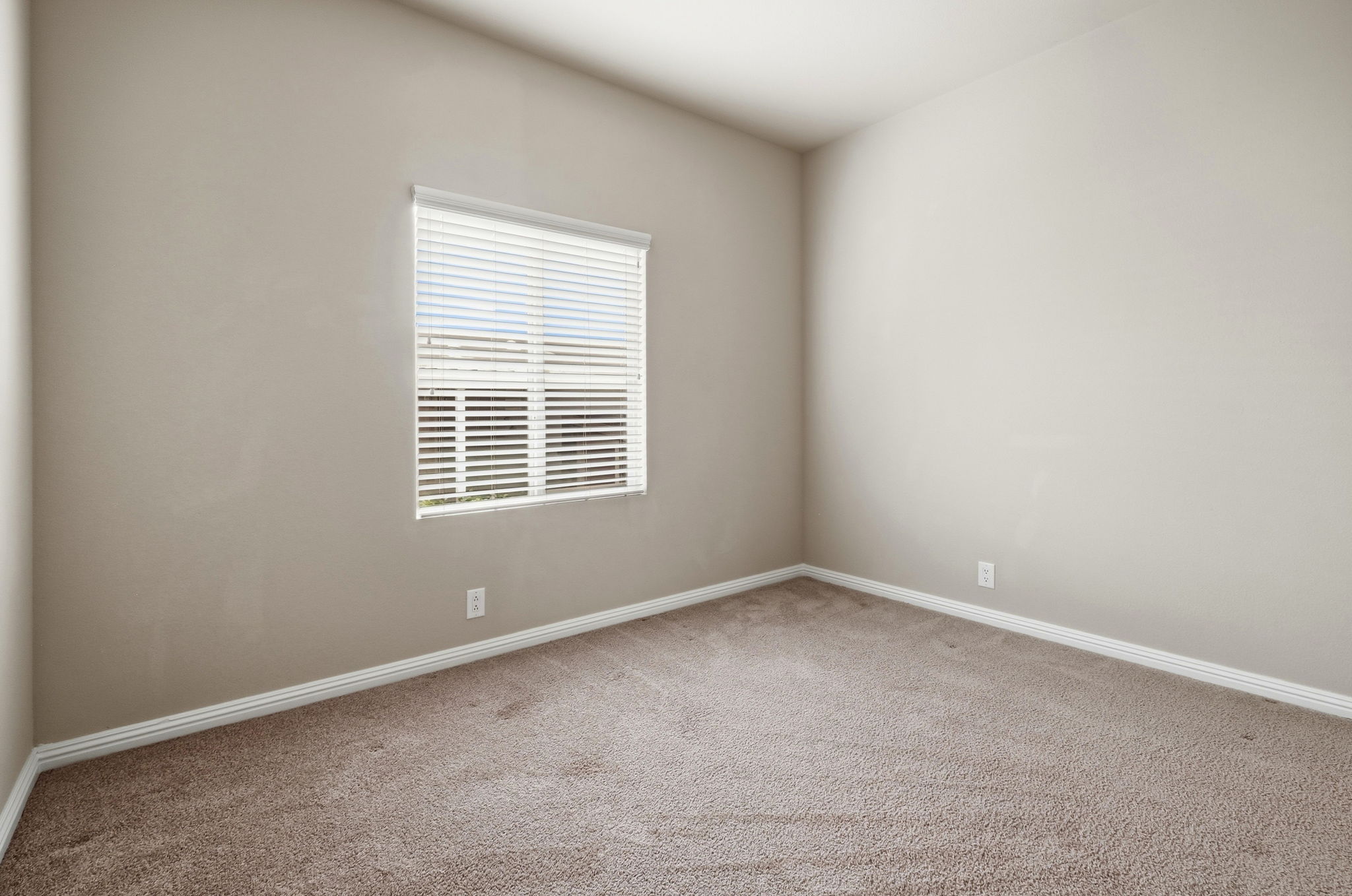 033_F8_100 N Rodeo Gulch Rd 118