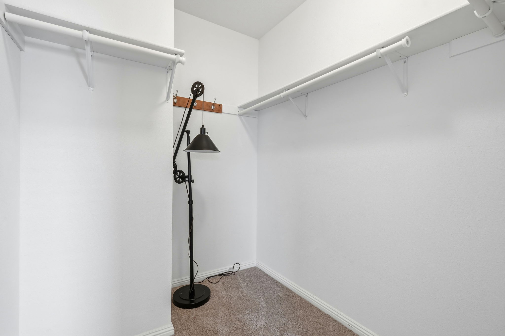 036_F8_100 N Rodeo Gulch Rd 118