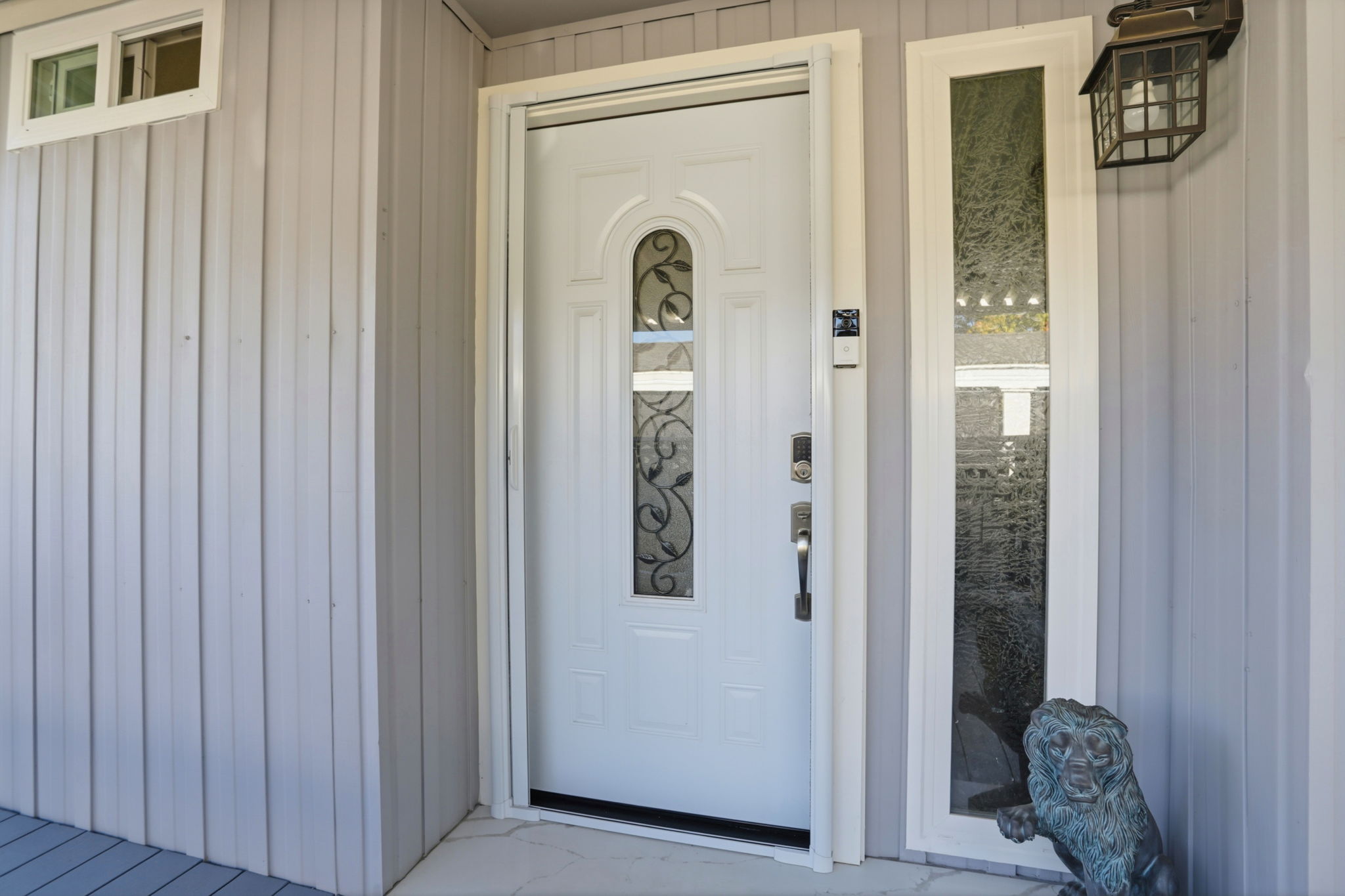 004_F8_100 N Rodeo Gulch