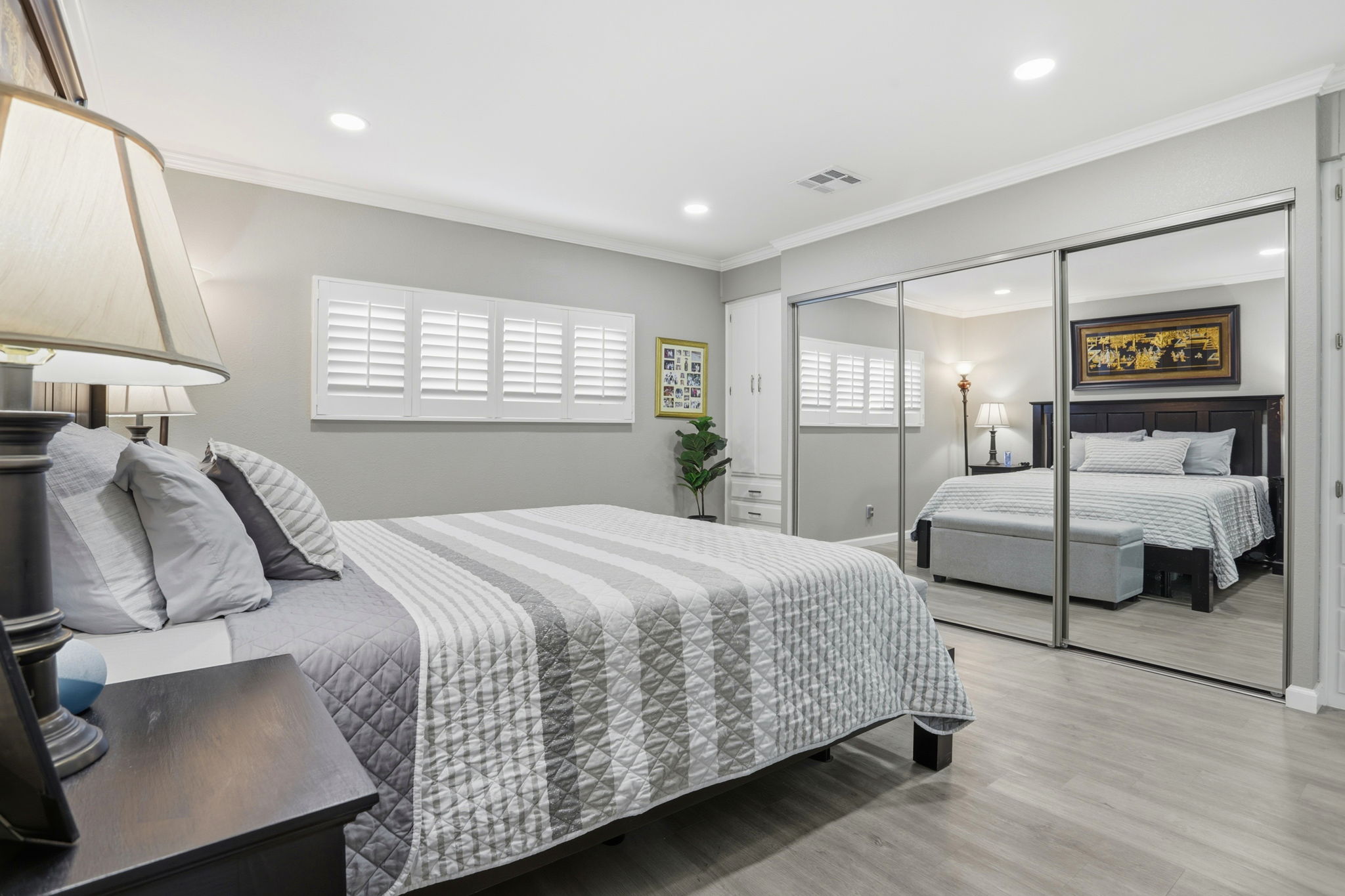 020_F8_100 N Rodeo Gulch