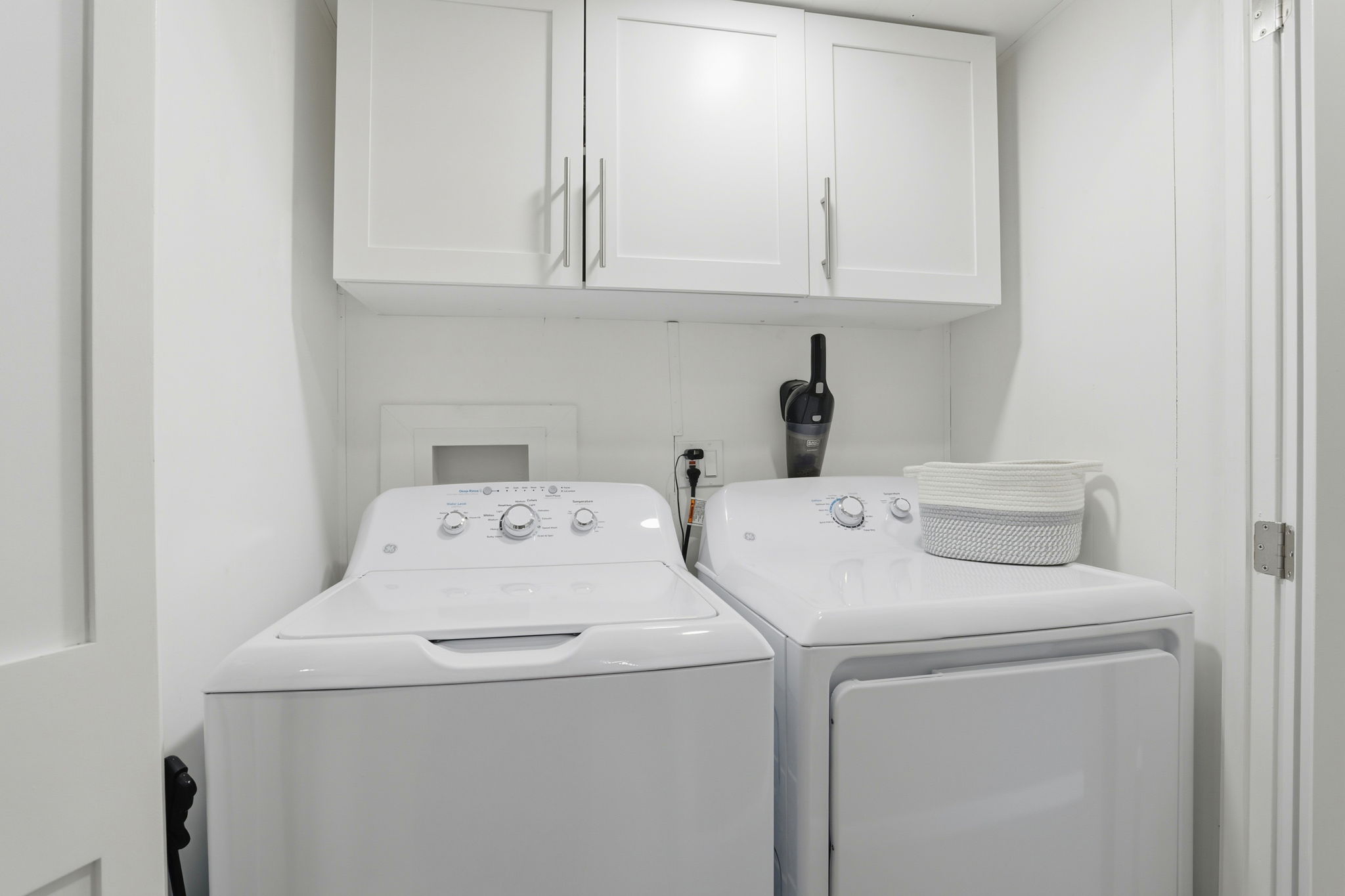 031_F8_100 N Rodeo Gulch