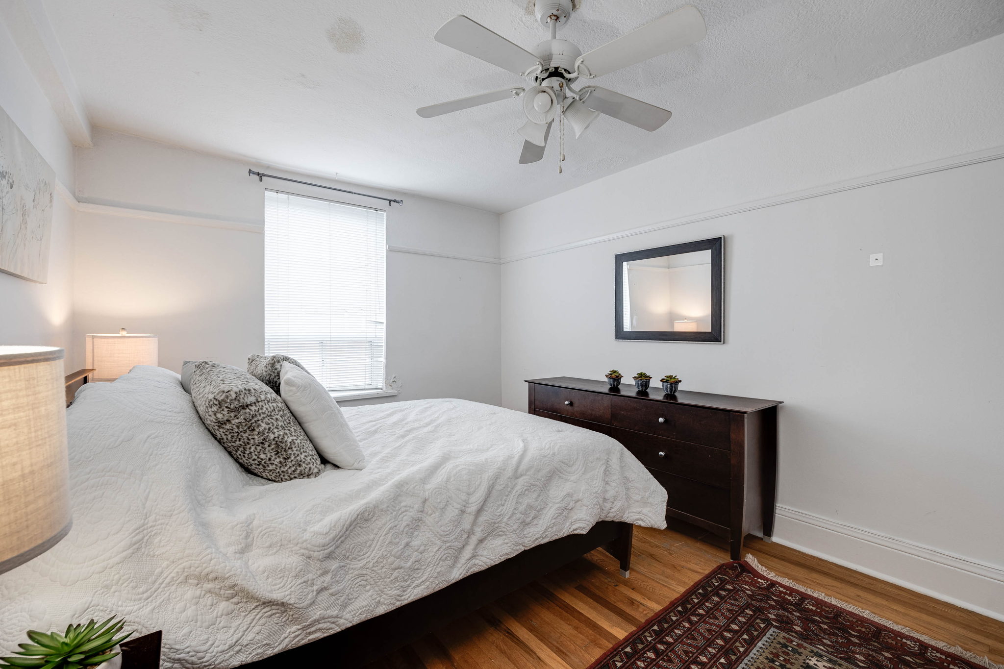 Toronto property showcase — delivered property photograph 24