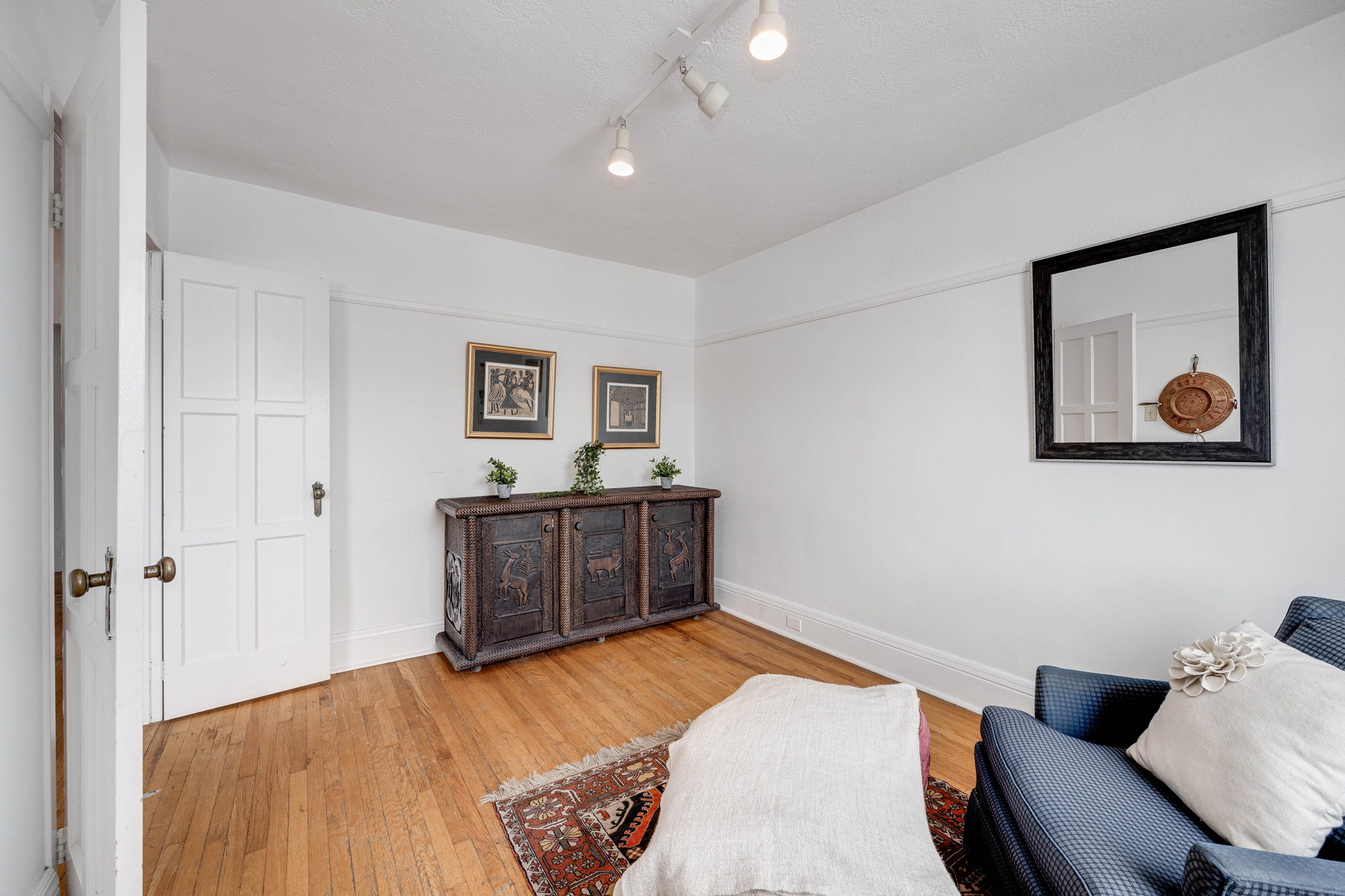 Toronto property showcase — delivered property photograph 14