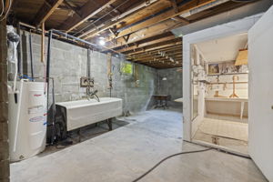  Photo 33