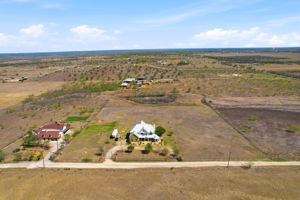 010_f8_AERIAL_100 Pr 1200