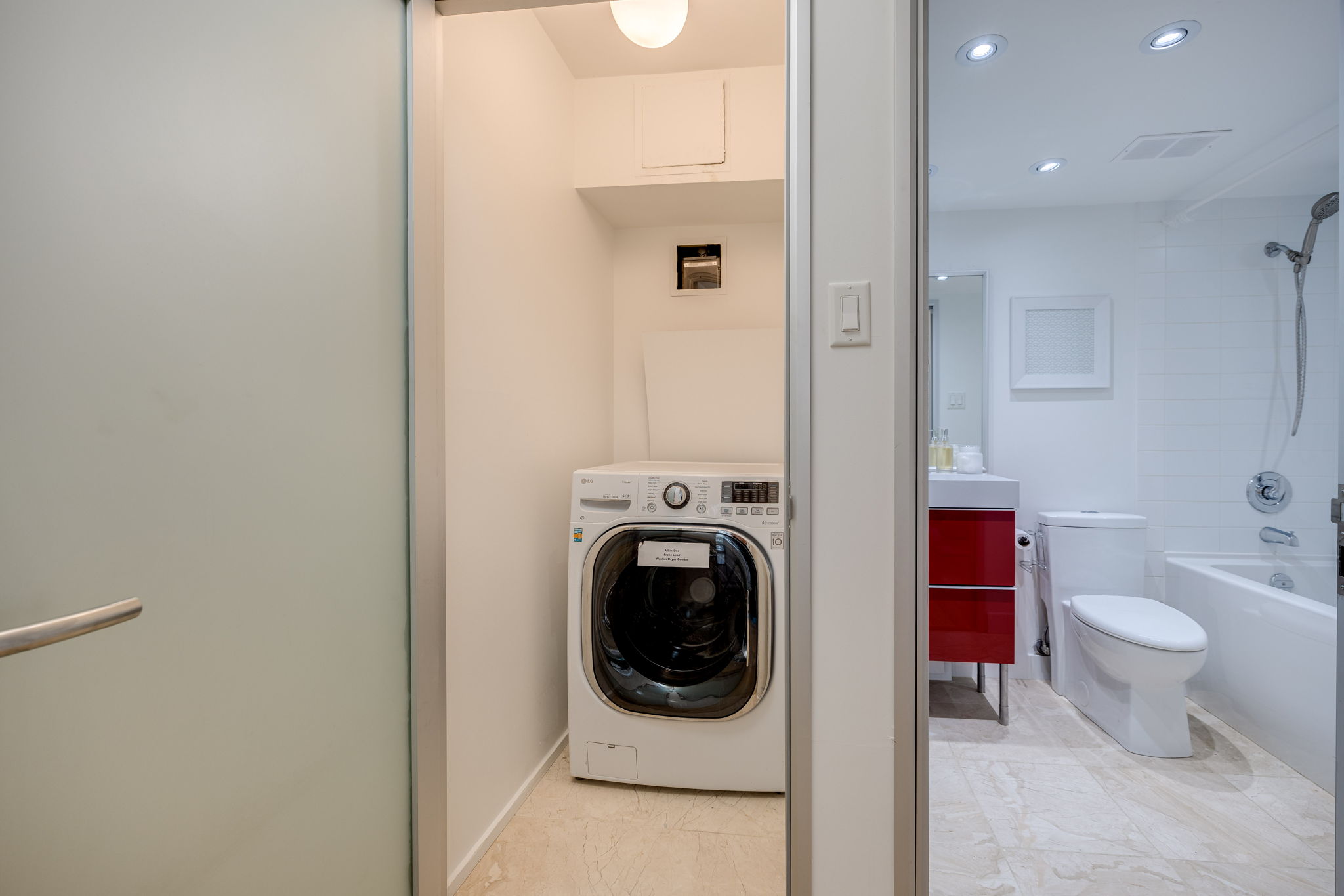 Toronto property showcase — delivered property photograph 29