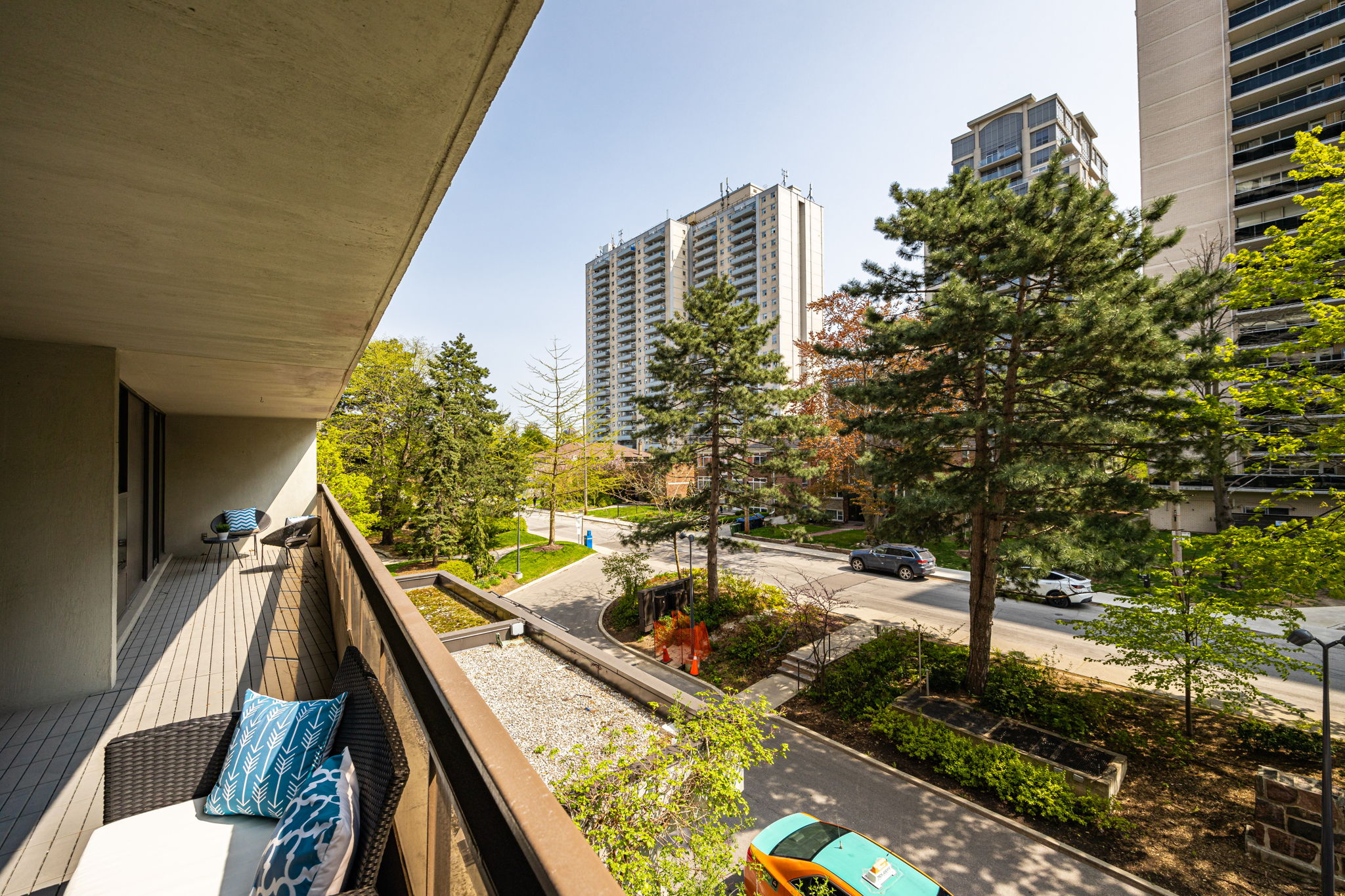 Toronto property showcase — delivered property photograph 37
