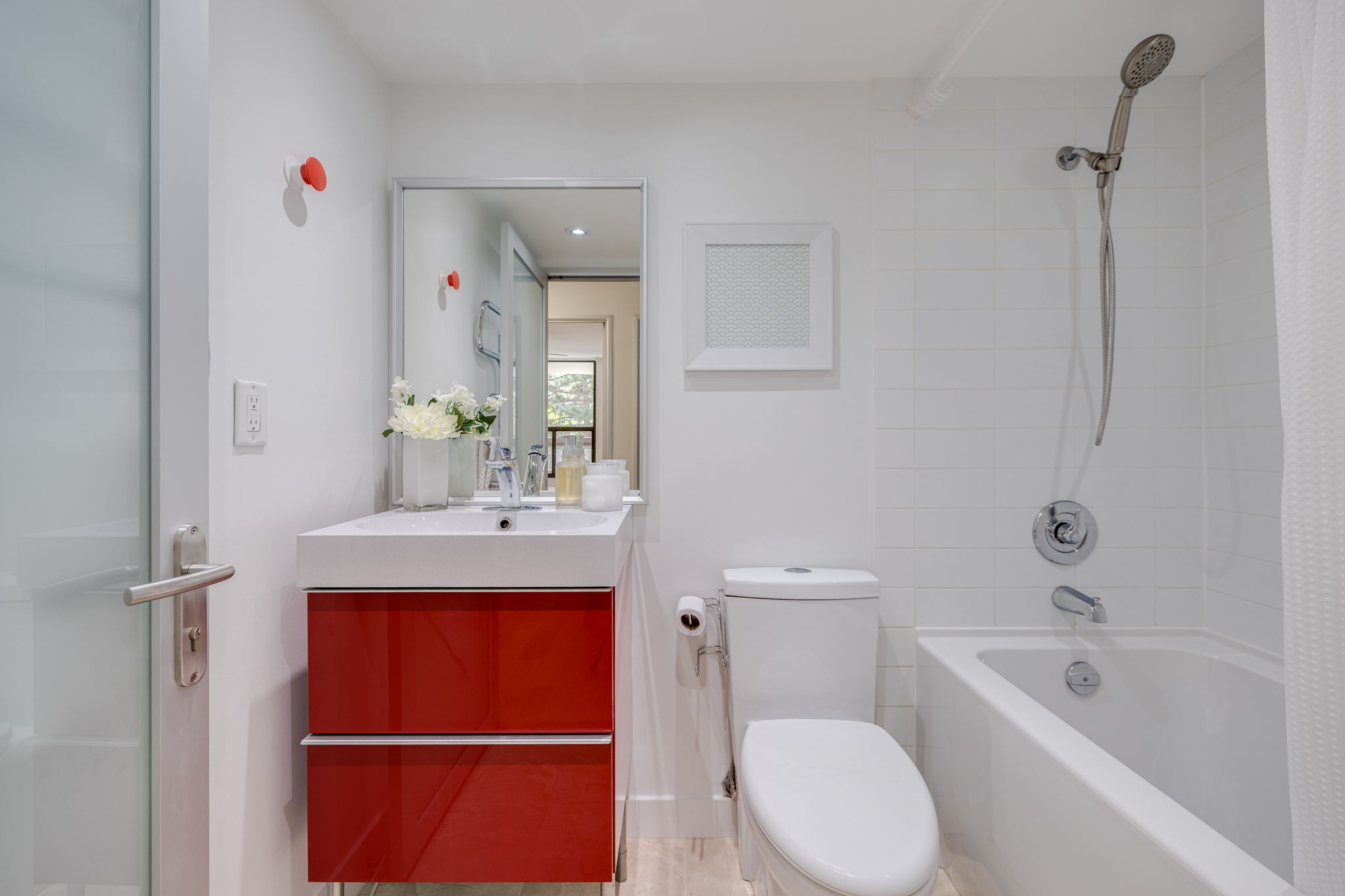 Toronto property showcase — delivered property photograph 28