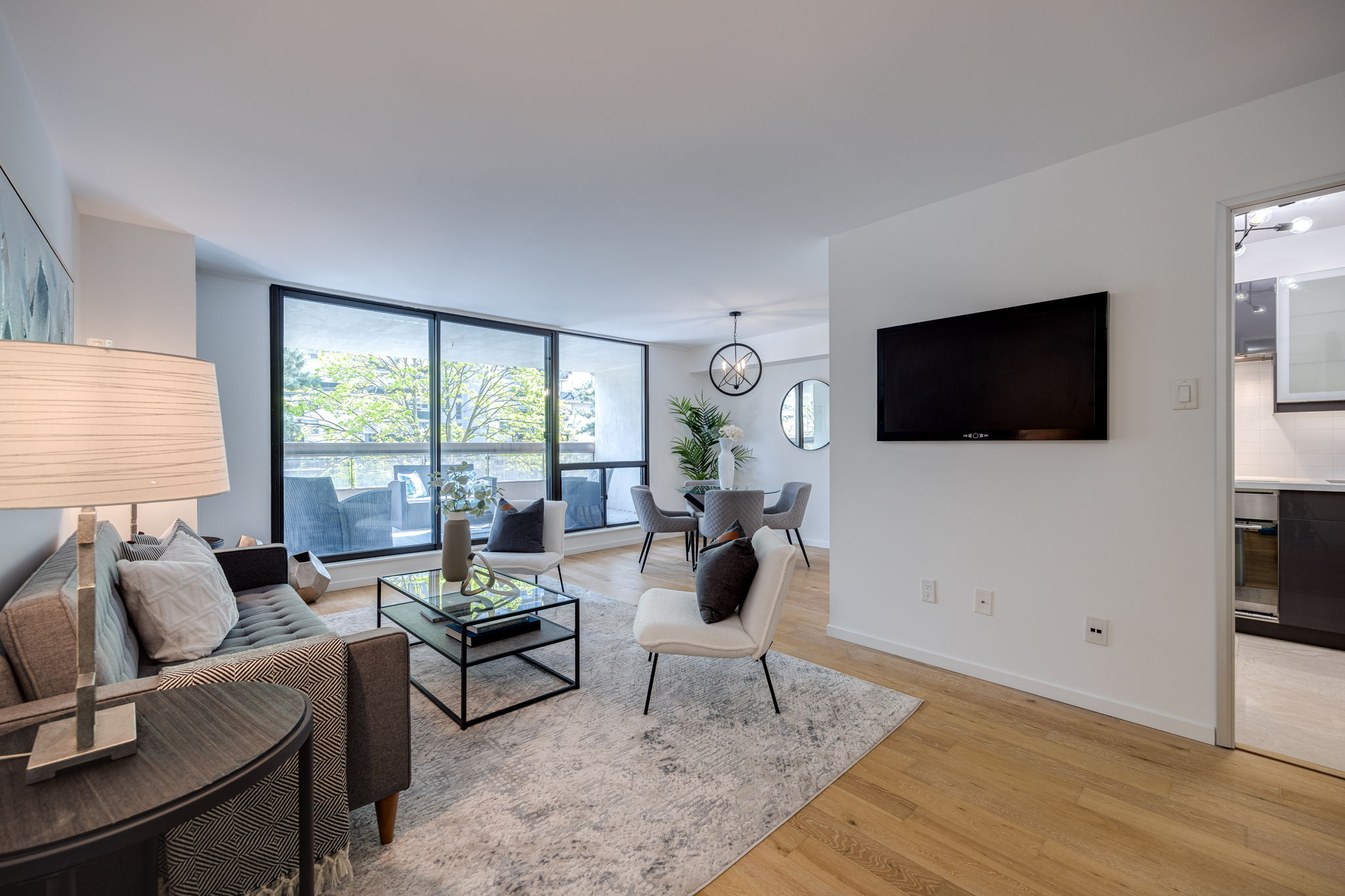 Toronto property showcase — delivered property photograph 4