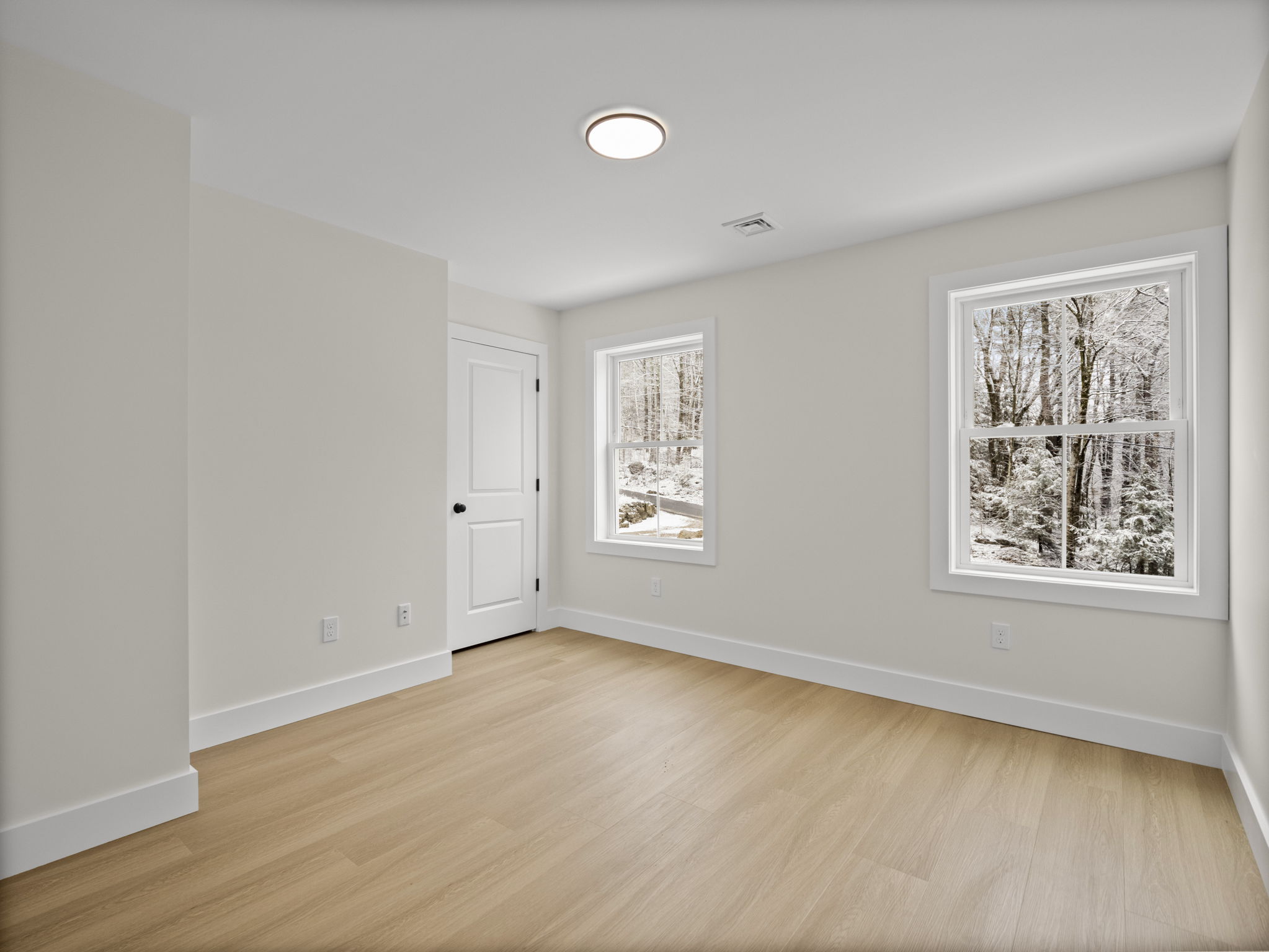 100 Secret Lake Rd, Phillipston, MA 24