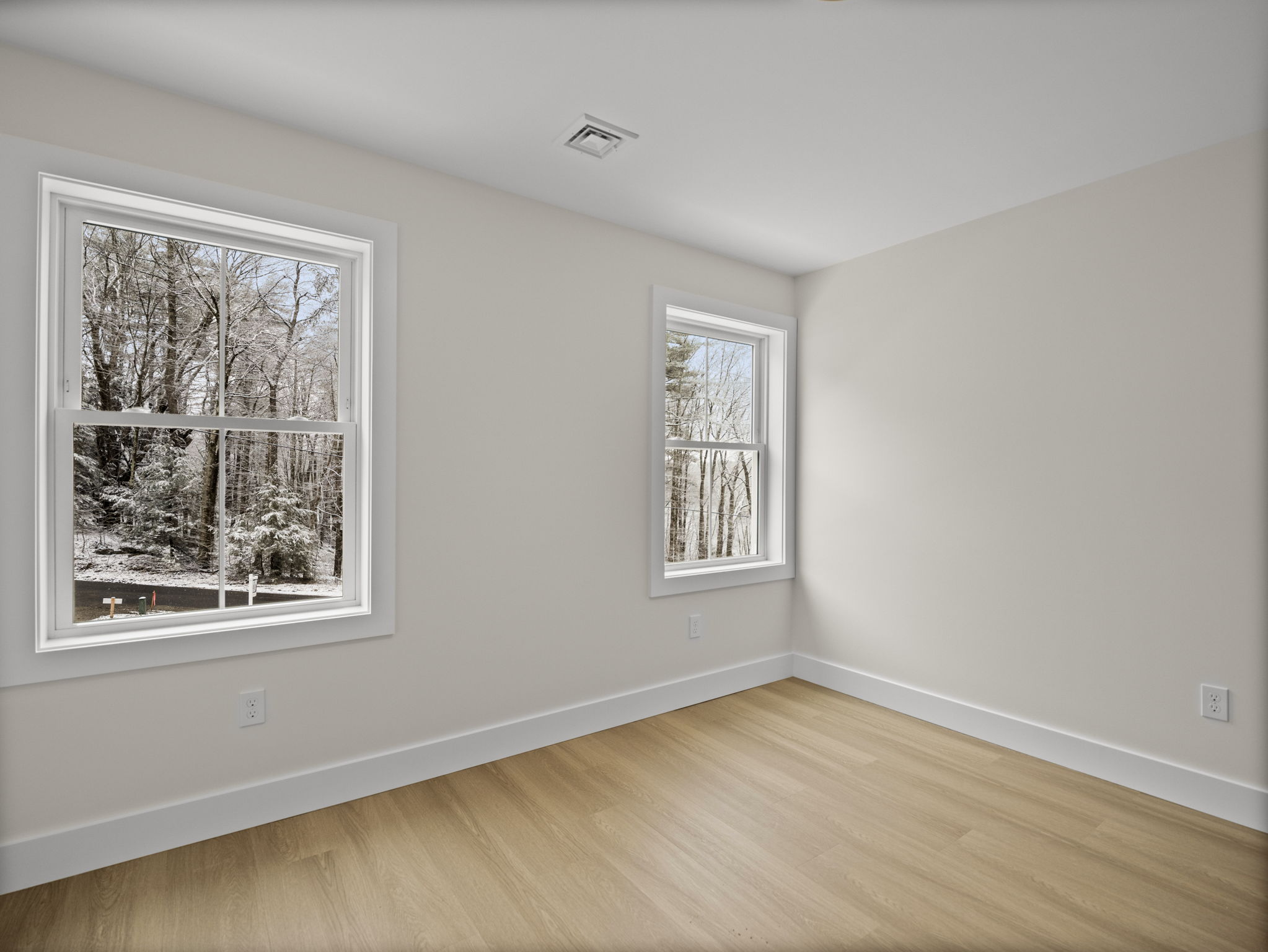 100 Secret Lake Rd, Phillipston, MA 27