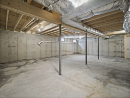 100 Secret Lake Rd, Phillipston, MA 1