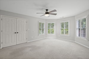  Photo 49