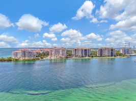 Photo 52