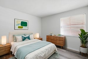 6Y8A4857 virtually staged.jpeg