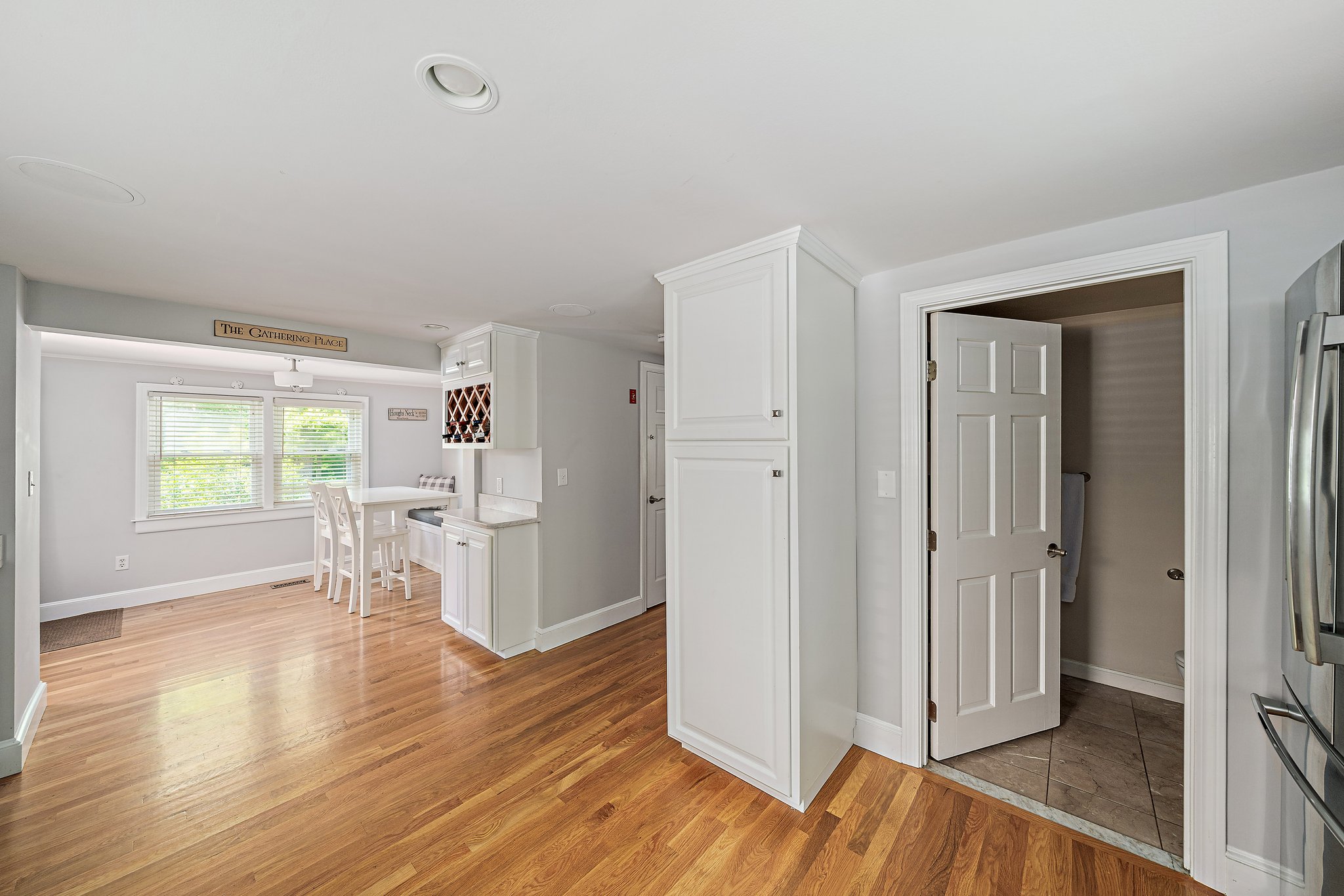 100 Thicket St, Weymouth, MA 02190 TMRE Photography