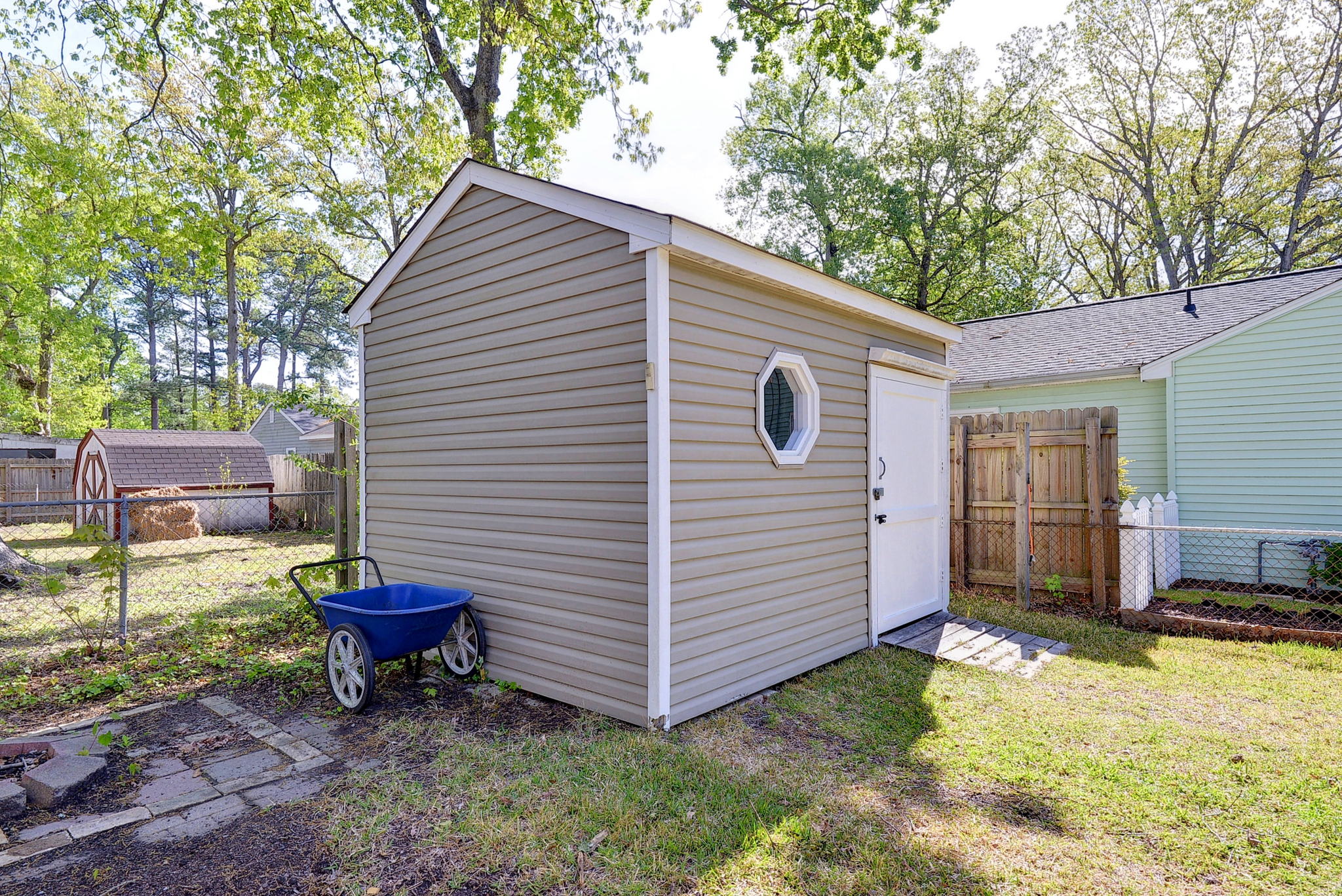 100 Tucker Ln, Hampton, VA 23669, USA Photo 8