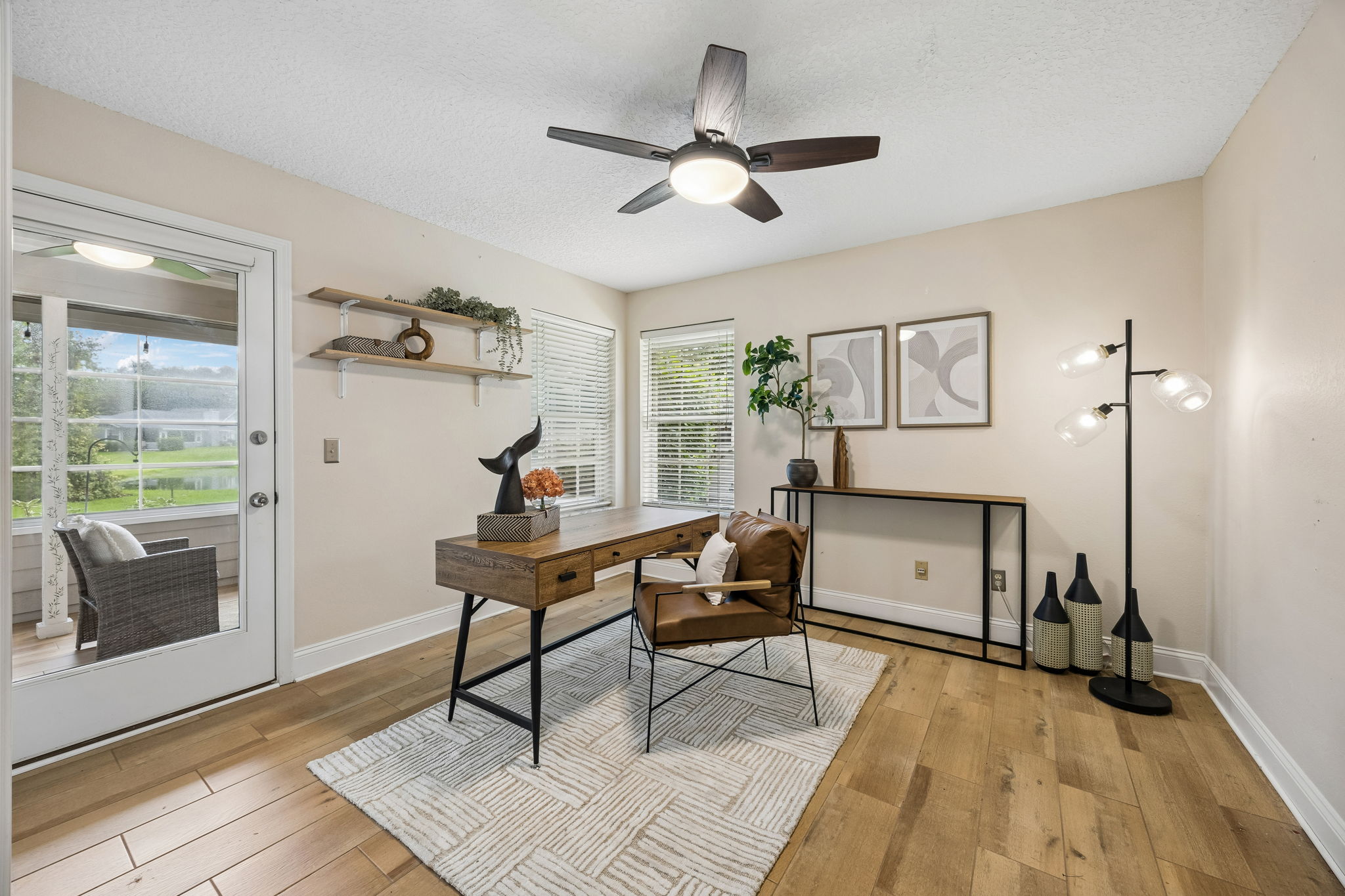 Bedroom/Office