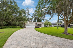 Welcome to 100 Vedra Landing Ct