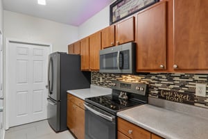 Vista Lake Dr 2-S0808-015.jpg