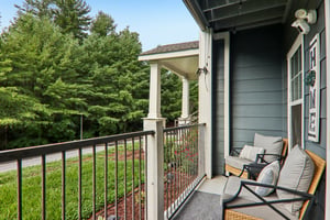 Vista Lake Dr 2-S0808-028.jpg