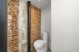  Photo 35