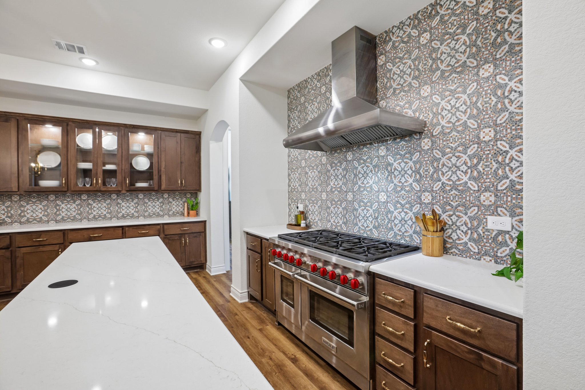 W Leaning Madrone Dr-S1308-030.jpg