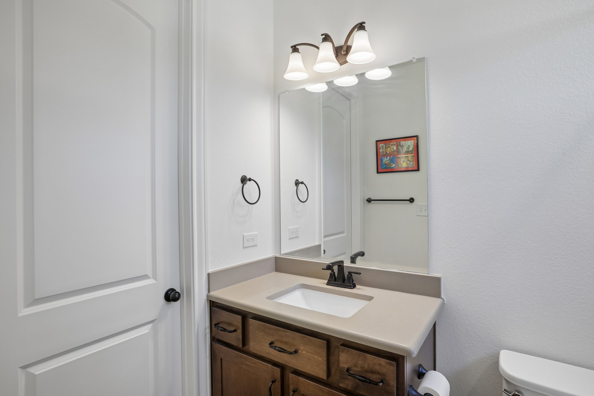 W Leaning Madrone Dr-S1308-054.jpg