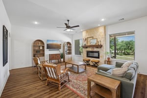 W Leaning Madrone Dr-S1308-011.jpg