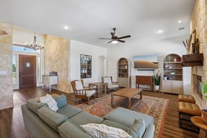 W Leaning Madrone Dr-S1308-012.jpg