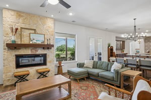 W Leaning Madrone Dr-S1308-016.jpg