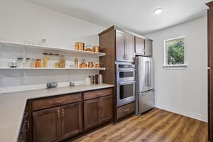 W Leaning Madrone Dr-S1308-022.jpg