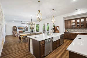 W Leaning Madrone Dr-S1308-028.jpg