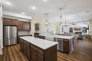 W Leaning Madrone Dr-S1308-031.jpg