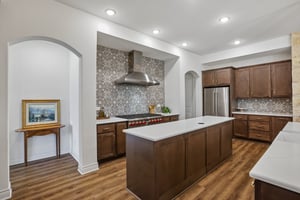 W Leaning Madrone Dr-S1308-034.jpg