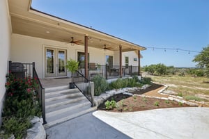 W Leaning Madrone Dr-S1308-081.jpg