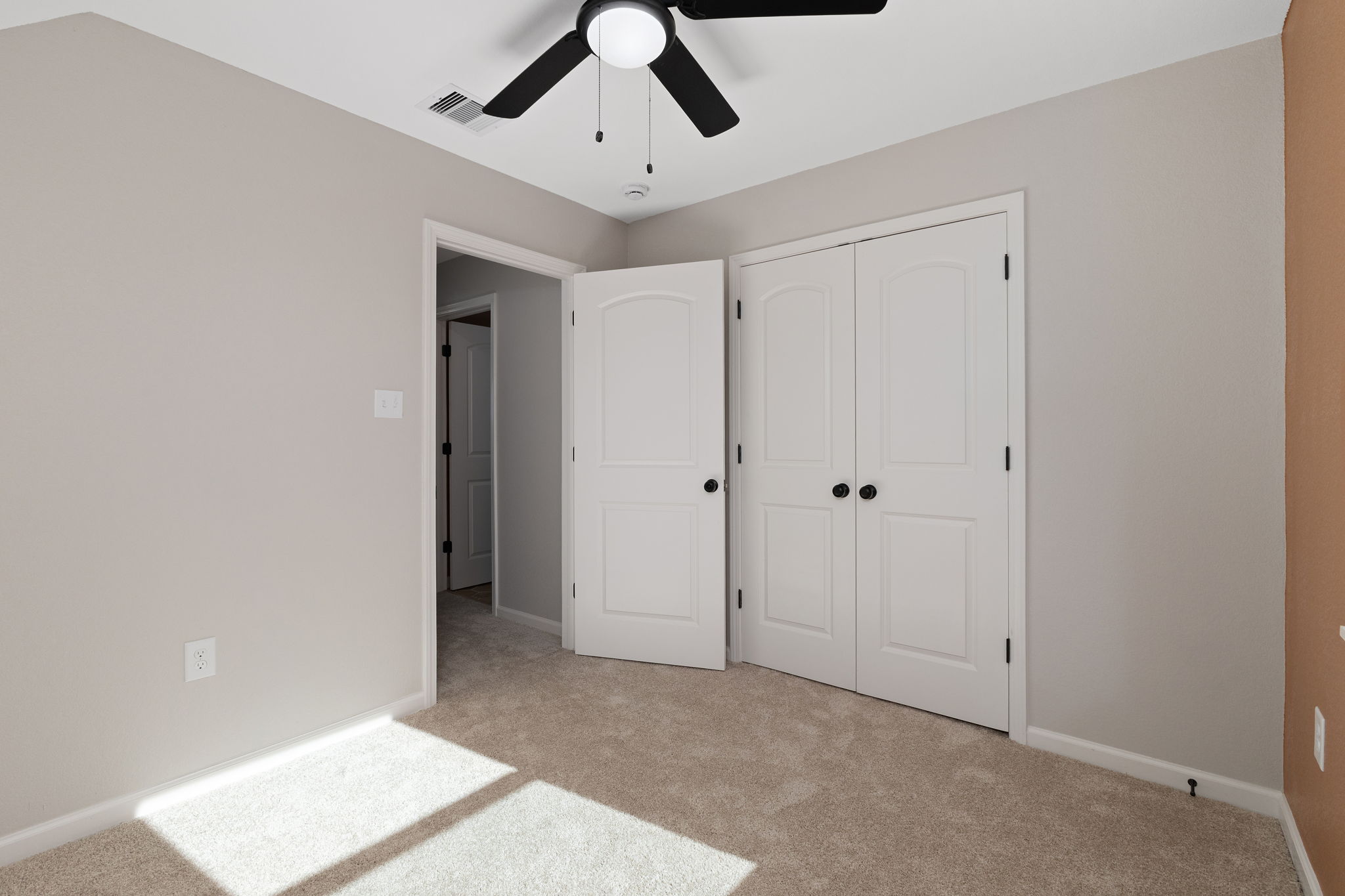 100 W Val Verde St-33