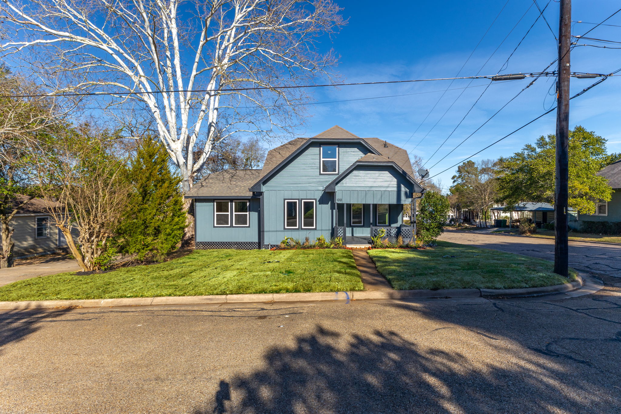 100 W Val Verde St-41