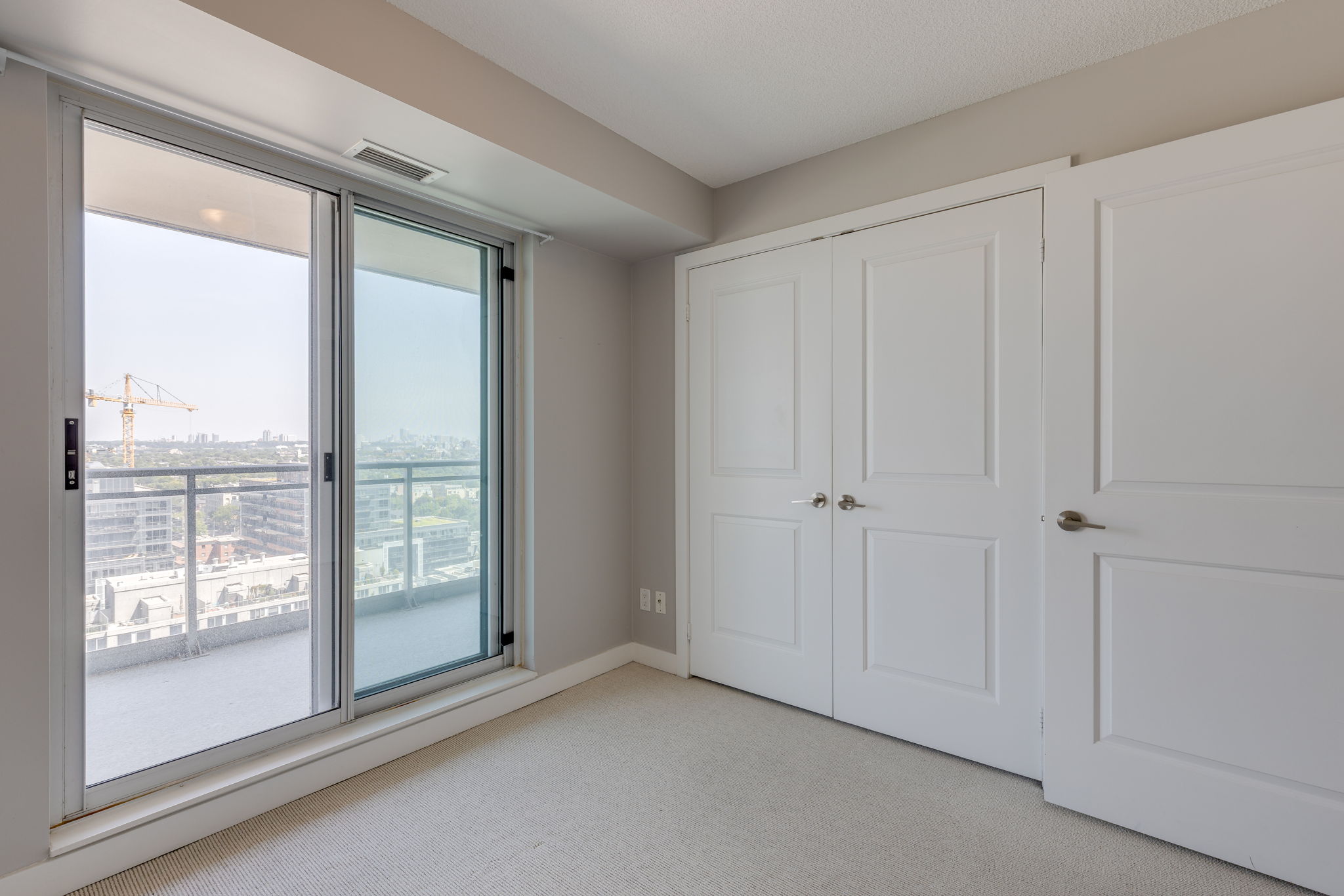 Toronto property showcase — delivered property photograph 13