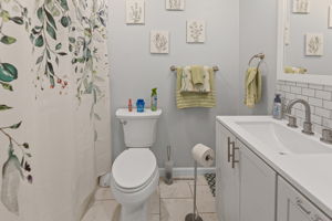  Photo 30