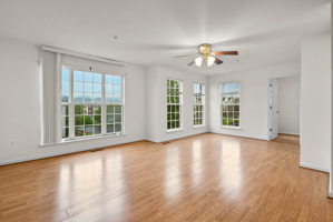 100 Wild Fig Ct, Frederick, MD 21702, USA Photo 27