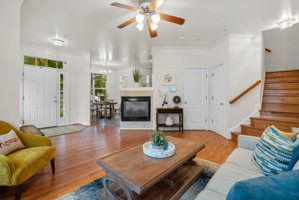 100 Wild Fig Ct, Frederick, MD 21702, USA Photo 7