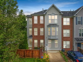 100 Wild Fig Ct, Frederick, MD 21702, USA Photo 1