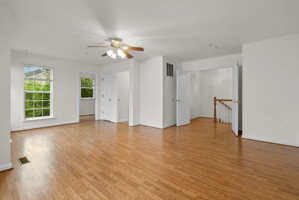 100 Wild Fig Ct, Frederick, MD 21702, USA Photo 28